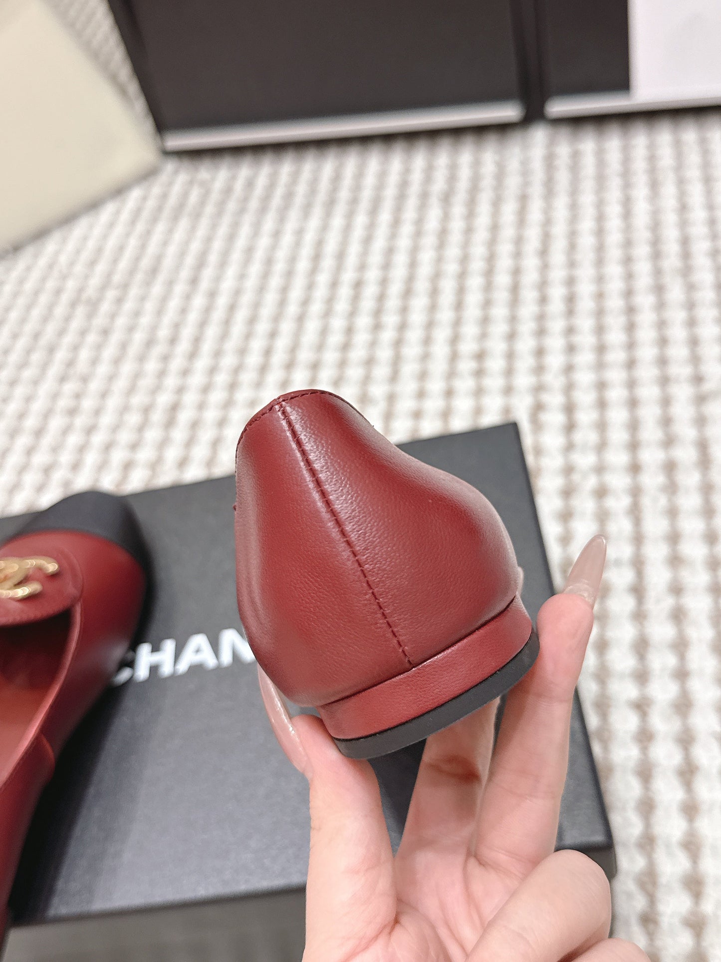 CC 26s Slip-on Flat Burgundy Black Calfskin 632342