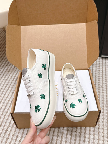 CD 26 Platform Sneaker White Green Canvas 632439