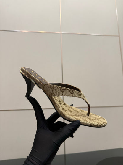 Gucci 2026 Vittoria Thong Sandals 55mm Canvas Leather 726151