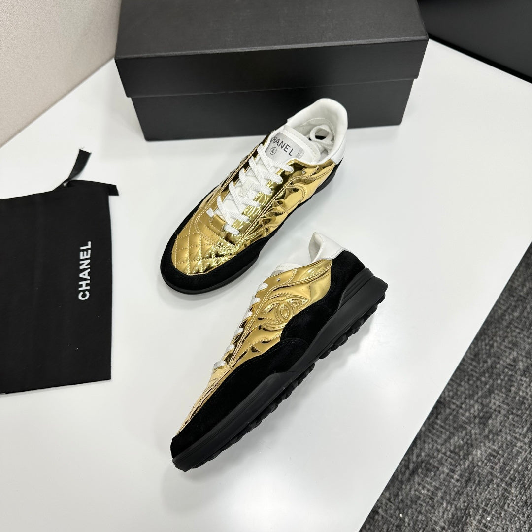 CC 26s Casual Sneakers Black Gold Suede Cowhide 626456