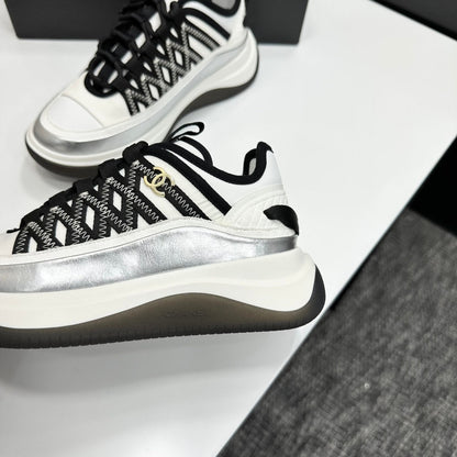 CC 26s Casual Sneakers White Black Sliver Fabric Cowhide 626375