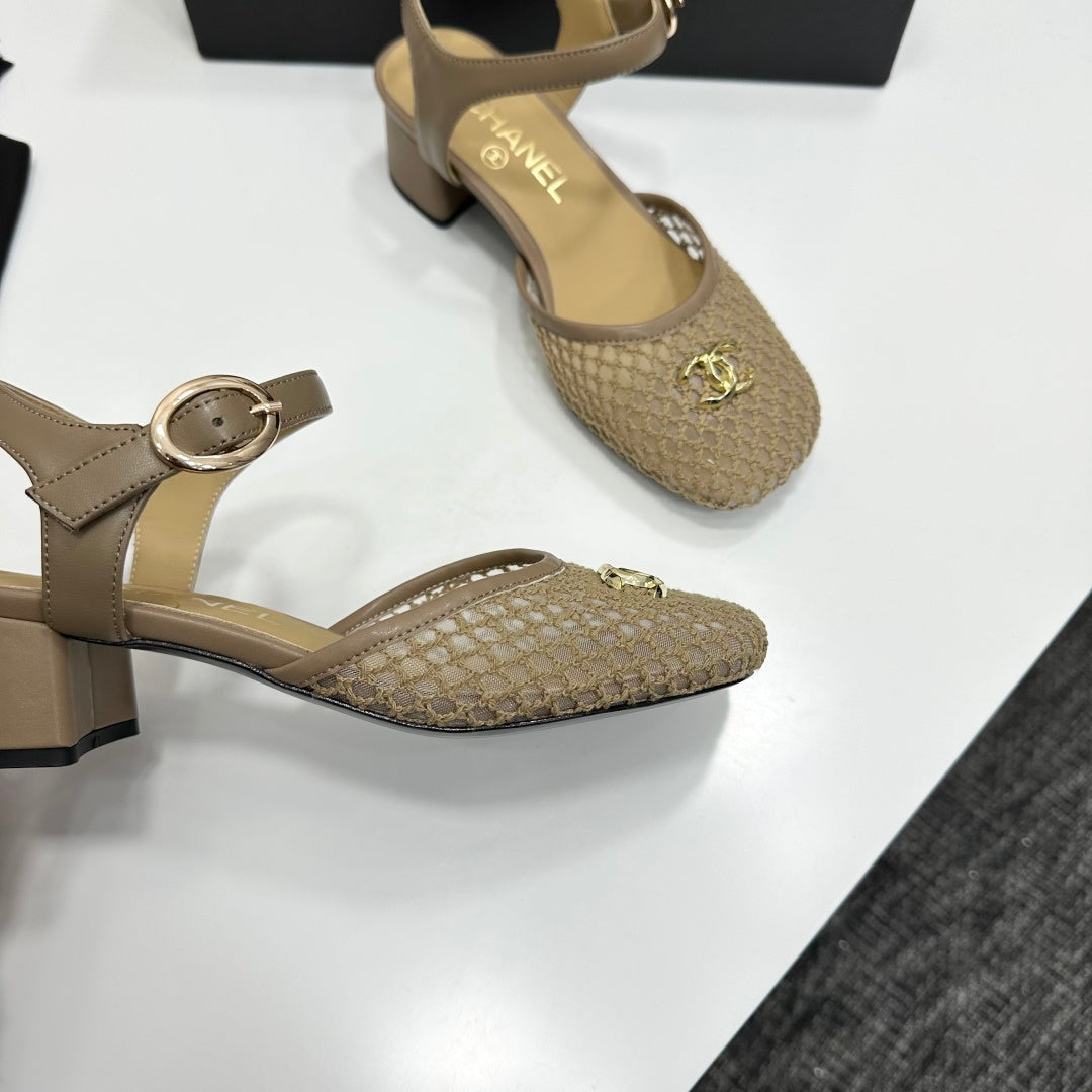 CC 2026 Mary Jane Sandals 45 Beige Satin Cowhide 668117