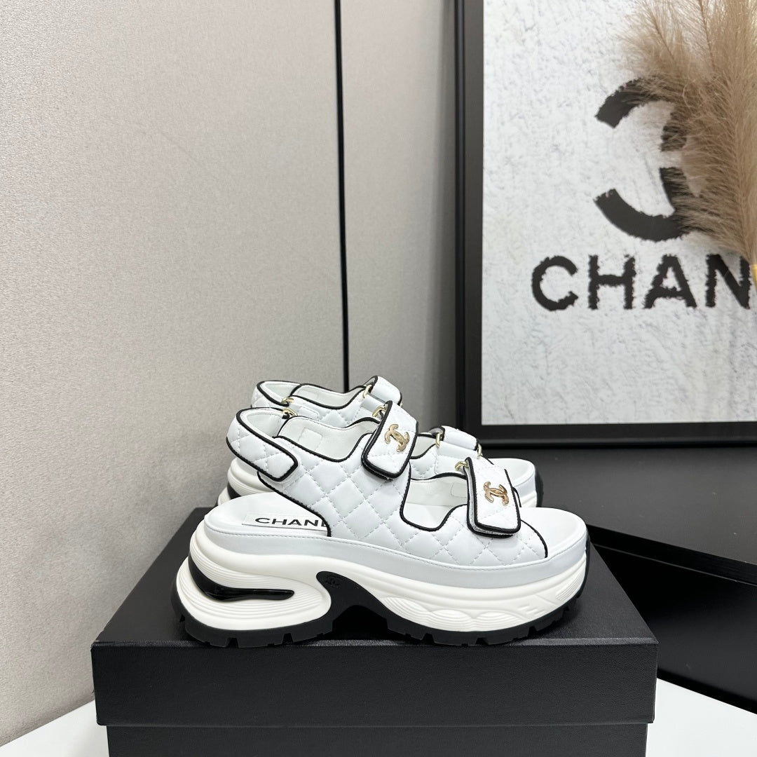 Chanel 2026 Chunky Sport Sandals 65mm Patent Calfskin 894909