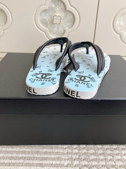 CC 26s Thong Sandals Blue Pastel Black Rubber Leather 647683