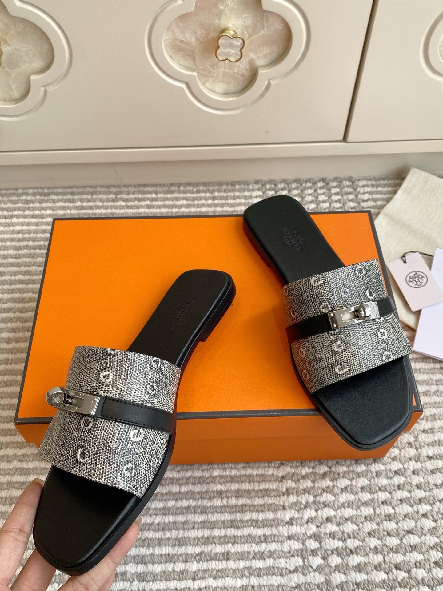 HM Giulia Sandals Calfskin 858889