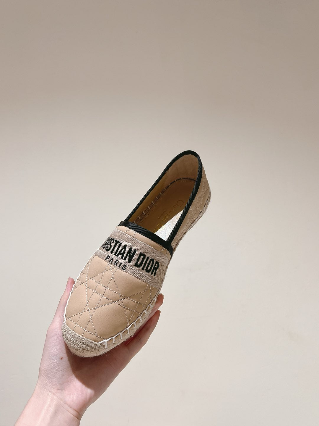 CD 26s Loafers Embroidery Beige Black Cowhide 653265