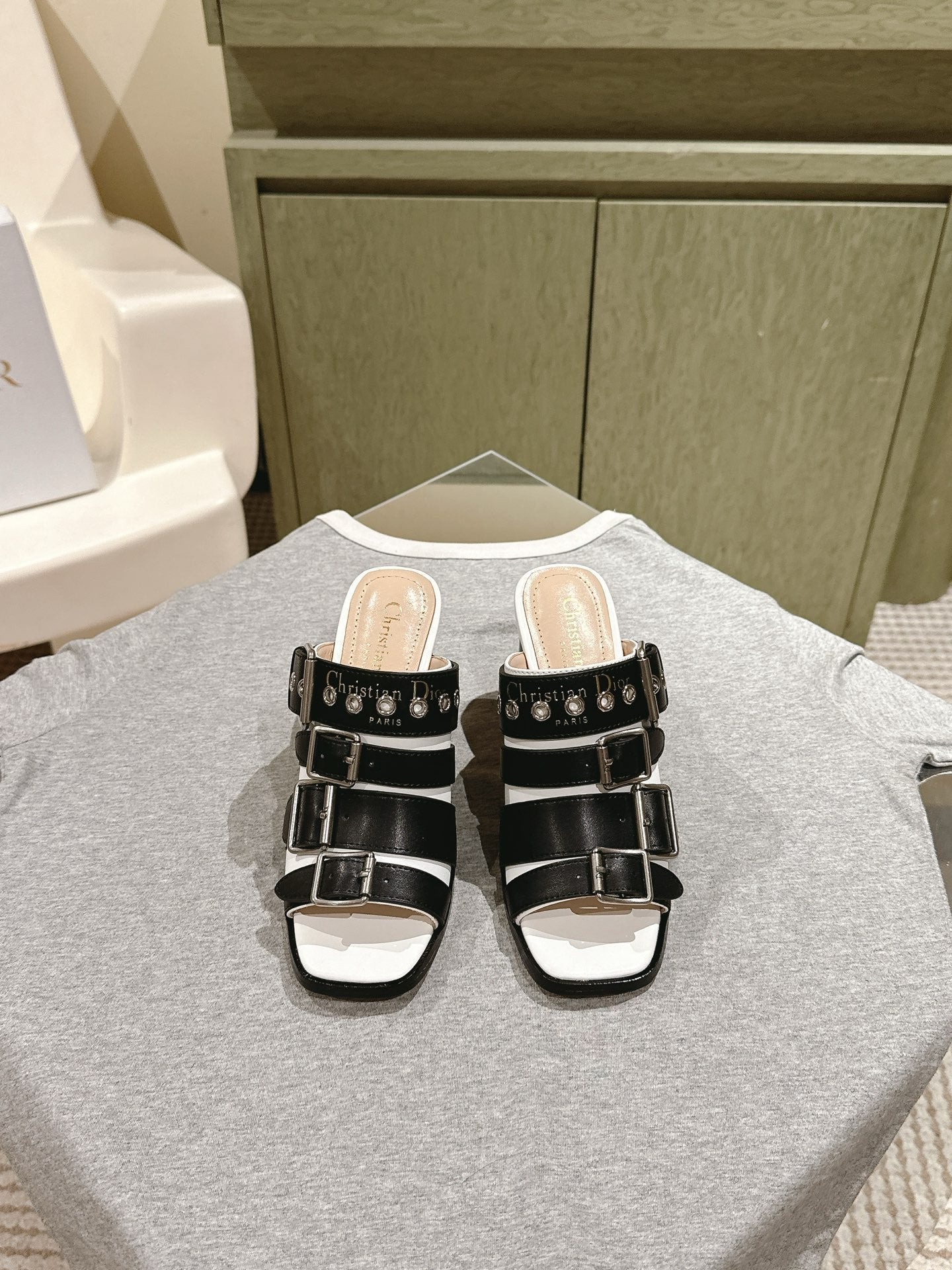 CD 26s High Heel Sandal 65 Black White Lambskin 661542