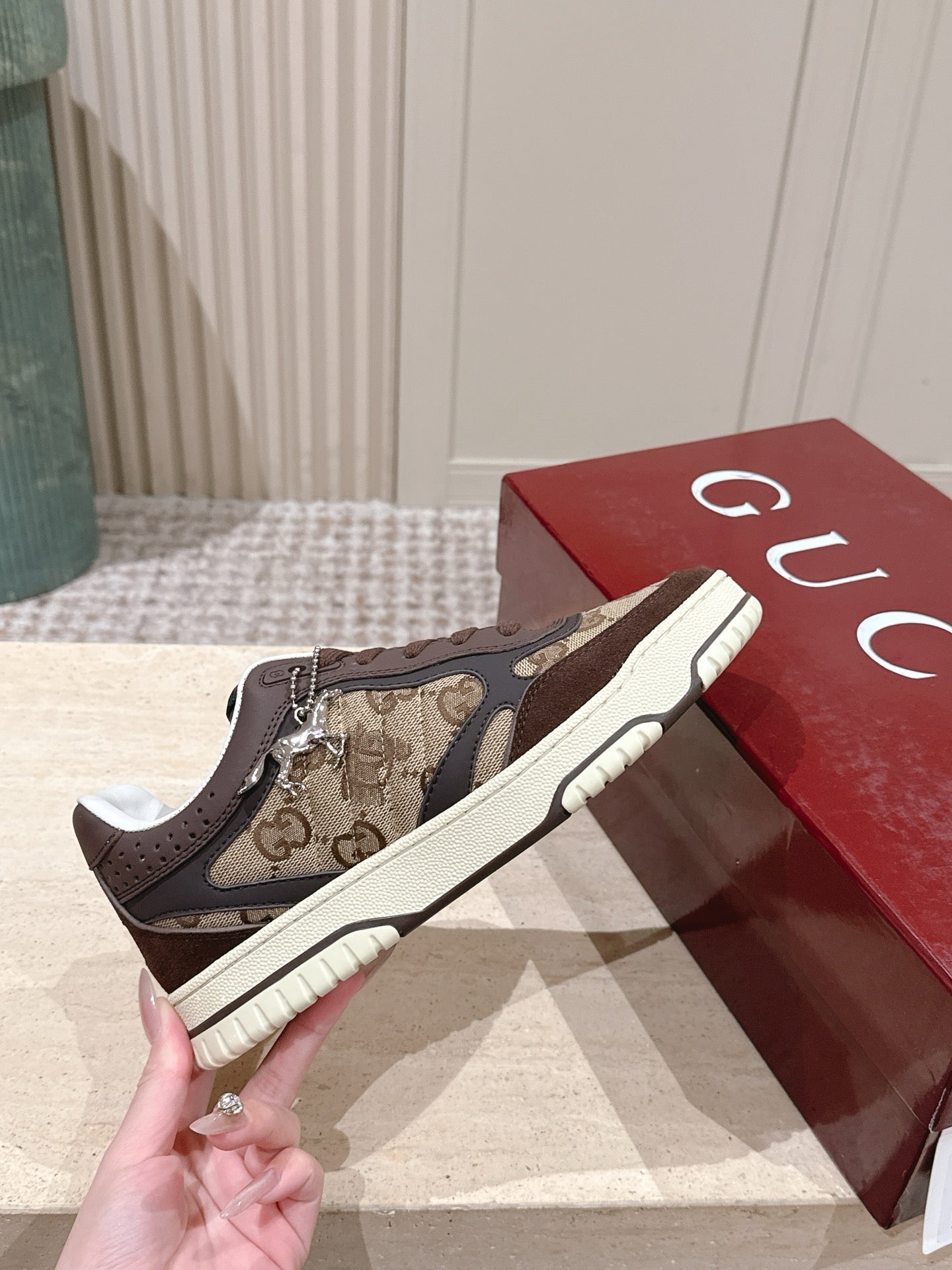 GG 26 Couple Sneakers Brown Beige Cowhide 630705