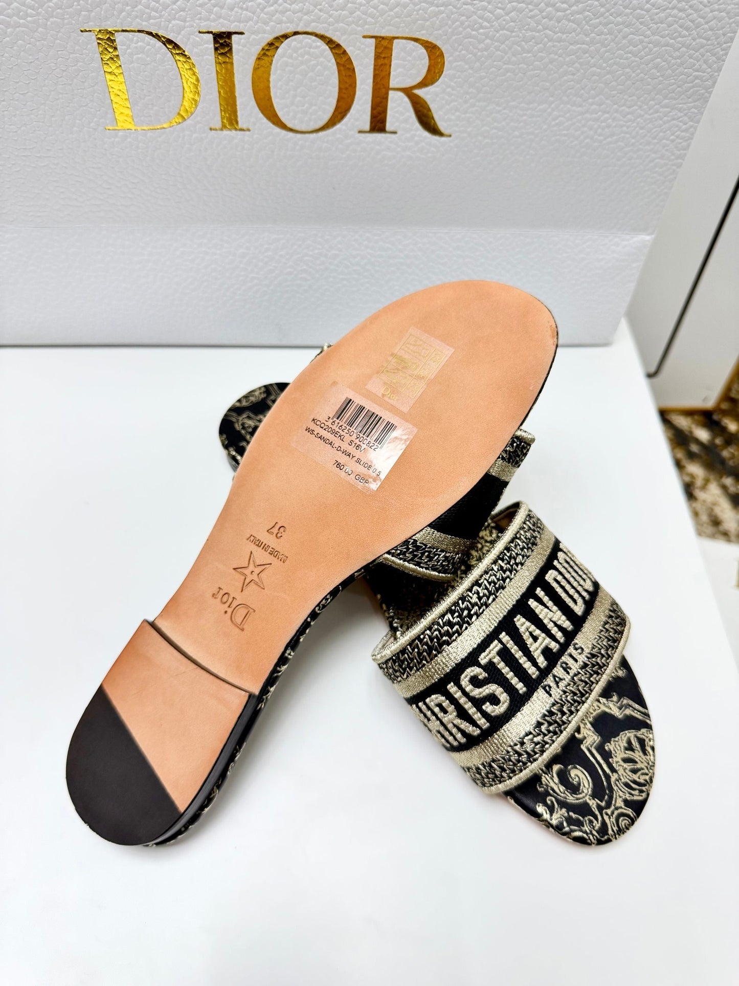 CD 26s Embroidered Sandals Black Gold Genuine Leather 683025