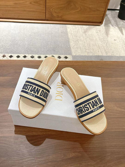 CD 26s Embroidered Sandals Canvas Sheepskin 664321
