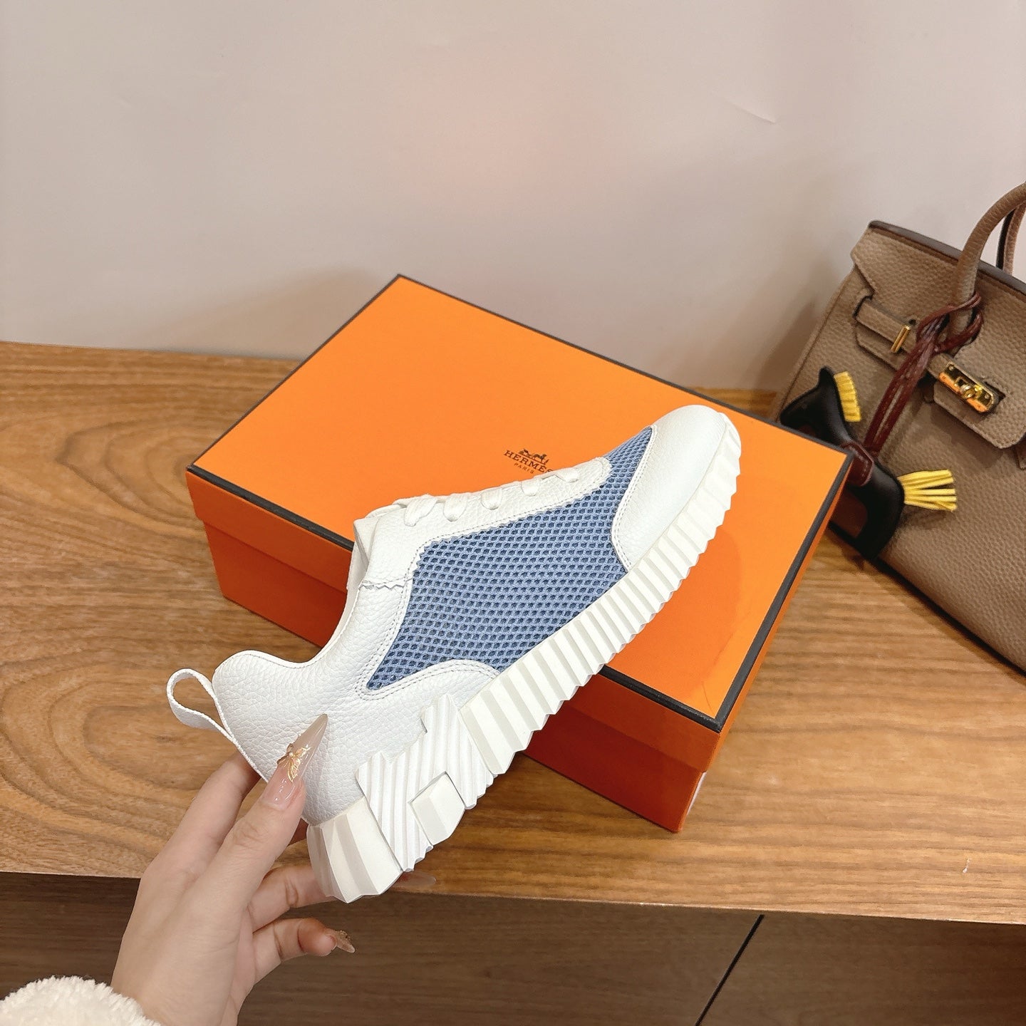 HM 26ss Sneakers White Blue Cowhide  Fabric 638566