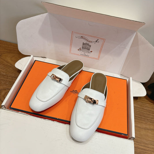 HM 26ss Mule White Calfskin Gold Buckle 638471