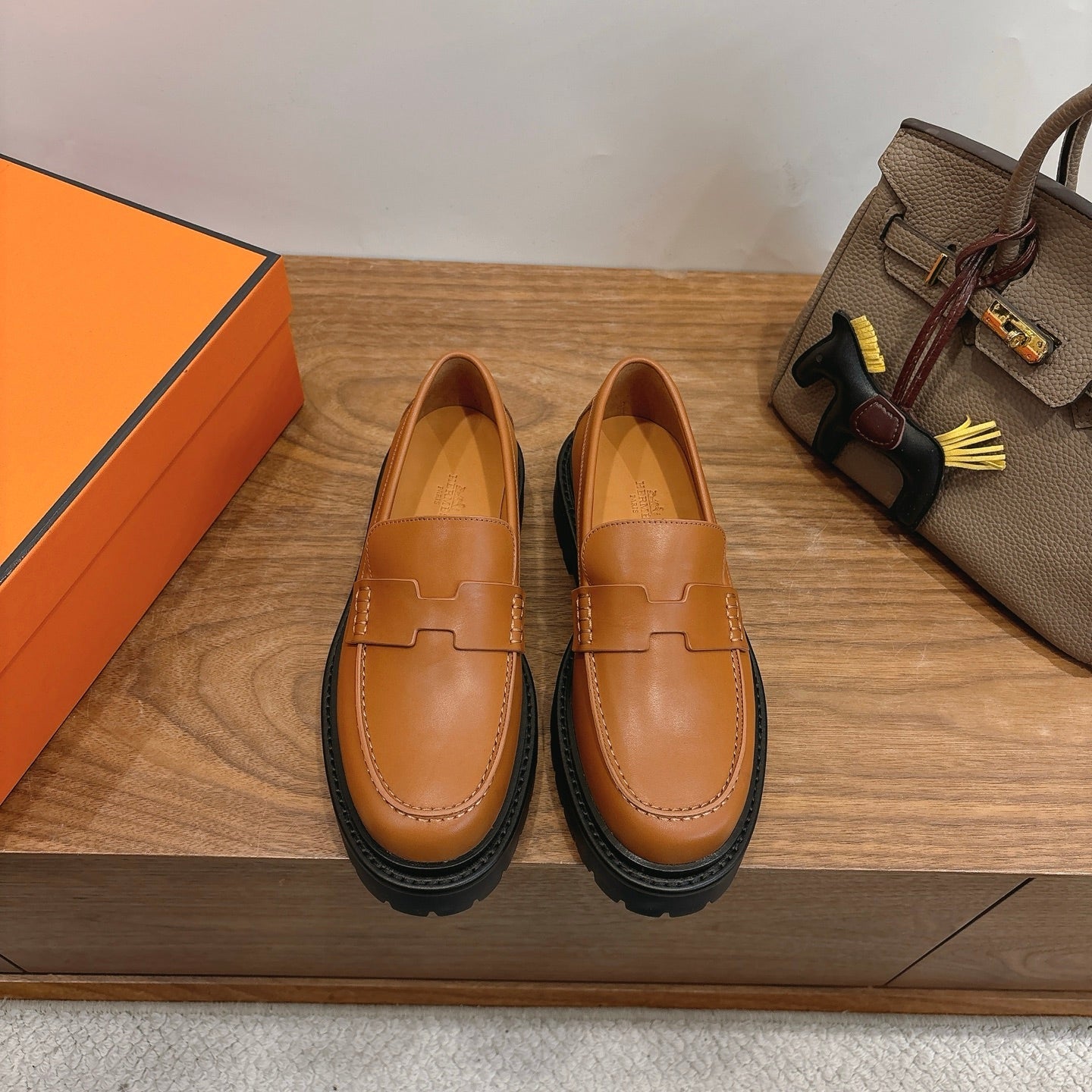 HM 26ss Loafers Brown Calfskin 638433