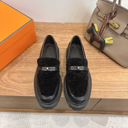 HM 26ss Loafers Black Wool Calfskin 638437
