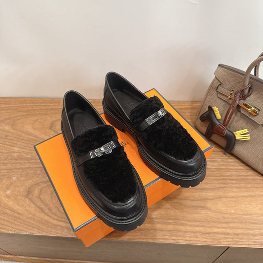HM 26ss Loafers Black Wool Calfskin 638437