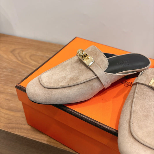 HM 26ss Mule Beige Black Suede Calfskin 638479