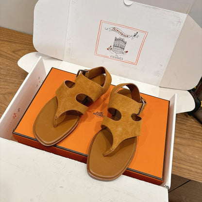 HM 26ss Thong Sandal Brown Suede Calfskin 638407