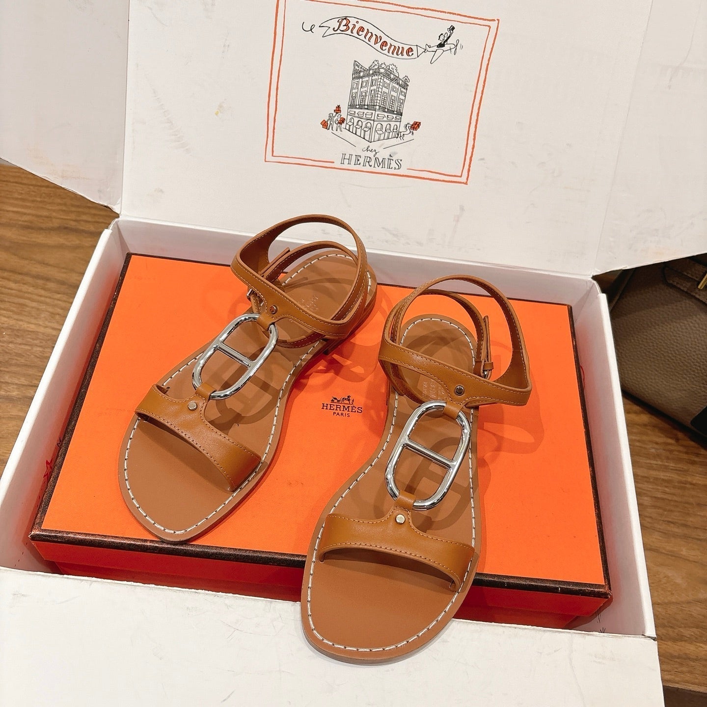 HM 26ss Sandals Camel Brown Genuine Leather 638534