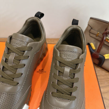 HM 26ss Sneakers Olive Green Leather 638569