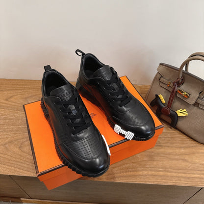 HM 26ss Sneakers Black Leather 638572