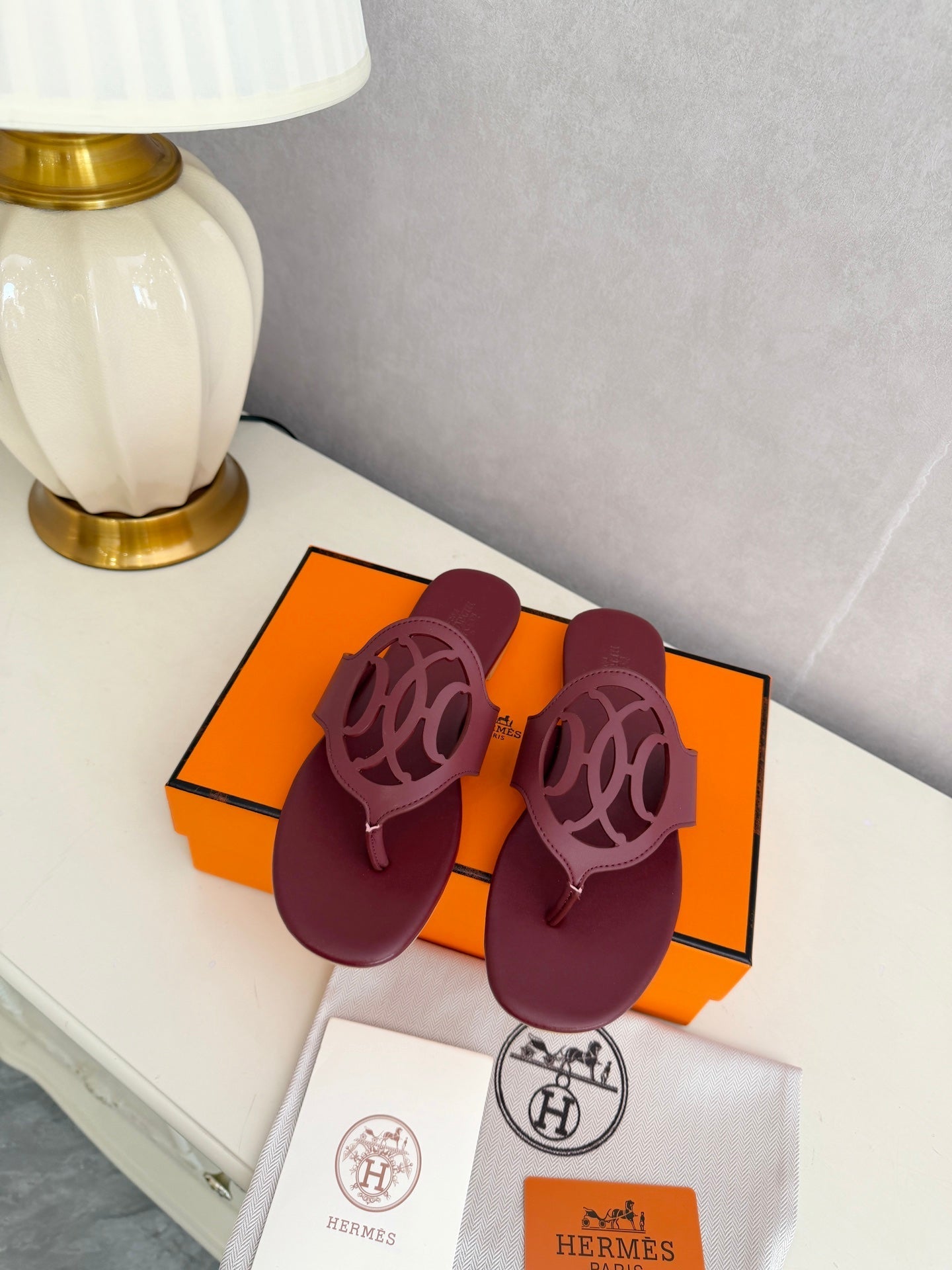 HM 26ss Pig-Nose Slipper Burgundy Leather 605909