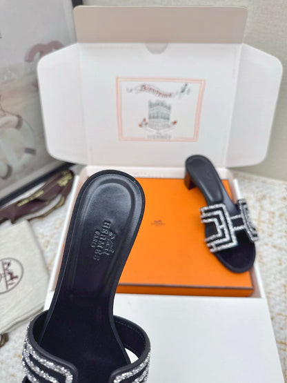 HM 26ss Oran Sandals 50 Black Cowhide 625230