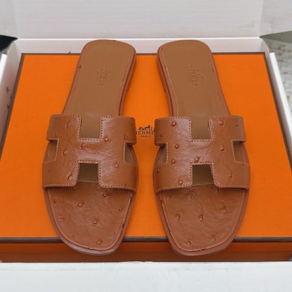 HM 26ss Oran Sandals Ostrich Leather 625092