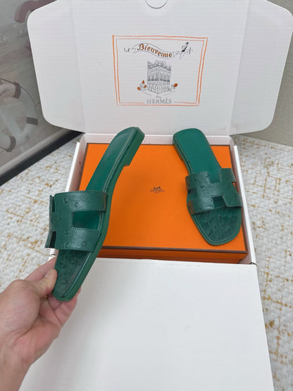 HM 26ss Oran Sandals Forest Green Ostrich Leather 625108