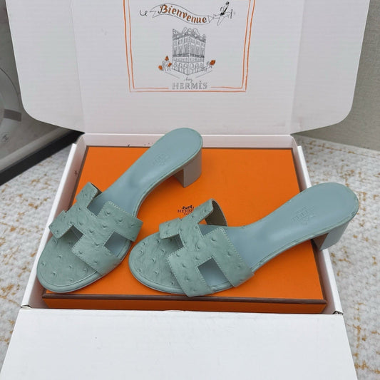 HM 26ss Oran Sandals 50 Vert Amande Ostrich Leather 625130