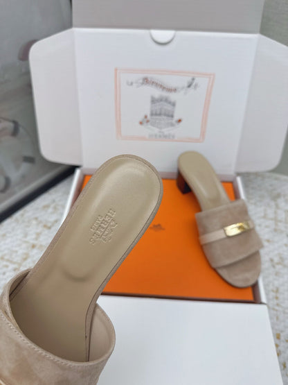 HM 26ss Oasis Sandals 50 Beige Suede Cowhide 625148