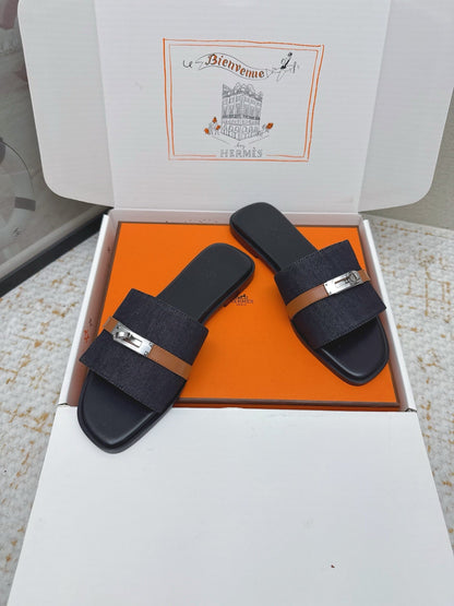 HM 26ss Oasis Sandals Navy Blue Black Denim Cowhide 625152