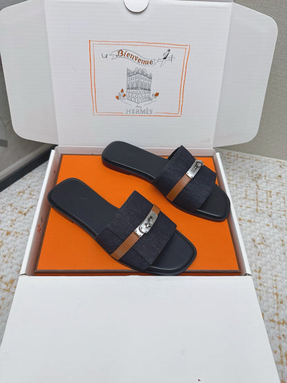 HM 26ss Oasis Sandals Navy Blue Black Denim Cowhide 625152