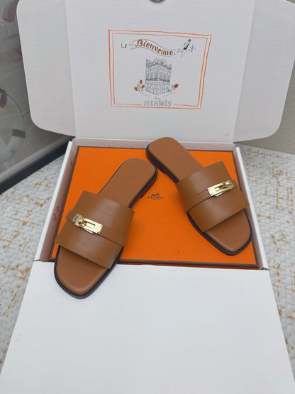 HM 26ss Oasis Sandals Brown Sheepskin Gold Buckle 625160