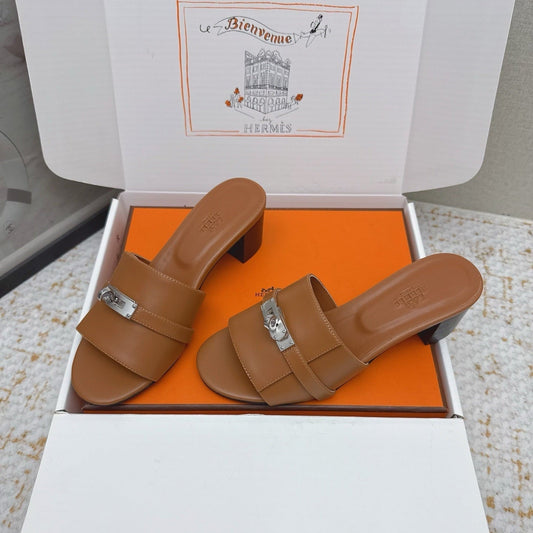 HM 26ss Oasis Sandals 50 Brown Sheepskin Sliver Buckle 625169
