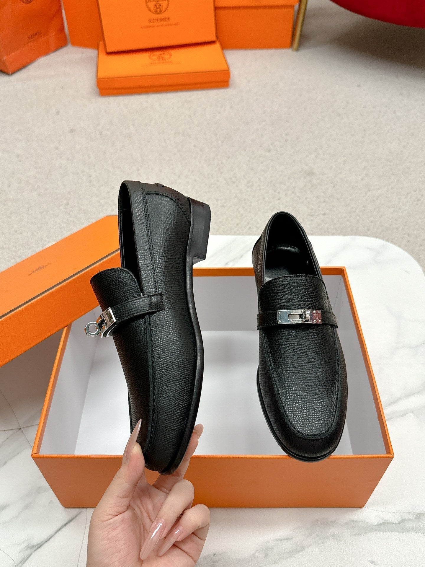 HM Loafer Grained Leather 859377