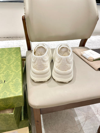 GG 26 Platform Sneaker White Cream Canvas 632837
