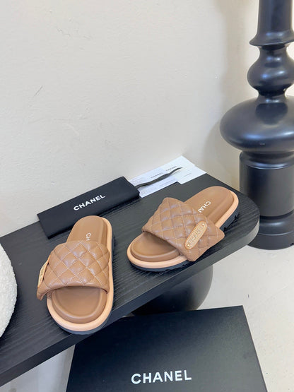 CC 26s Slippers Light Brown Sheepskin 627170