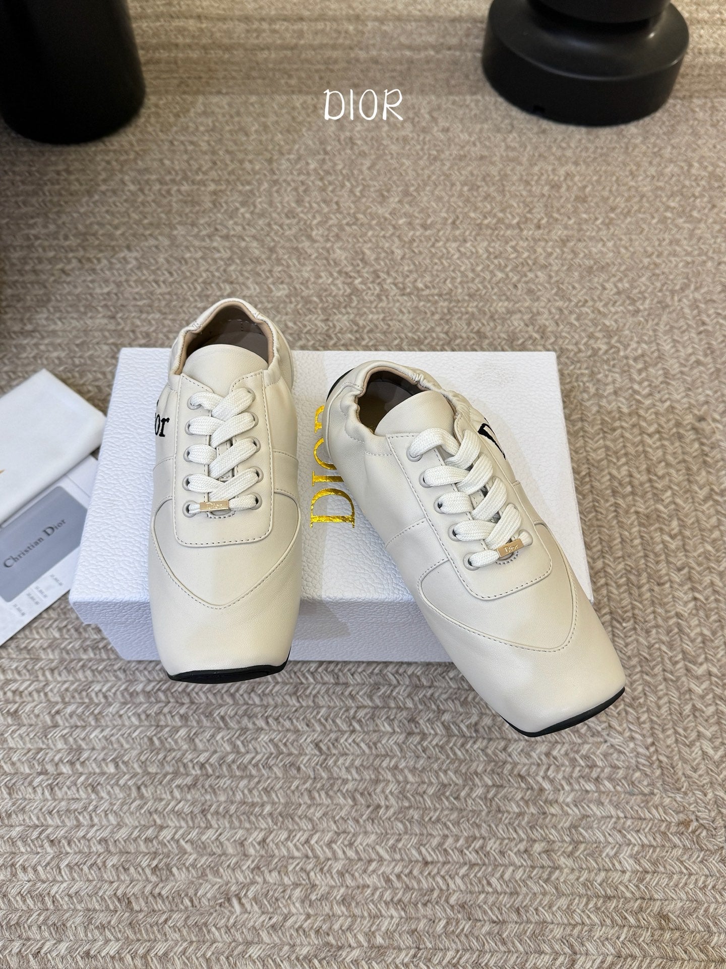 CD 26A Square Toe Casual Sneakers Cowhide Fabric