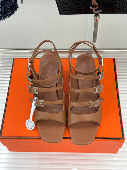 HM 26ss Peep Toe Sandals 65 Brown Sheepskin 642764
