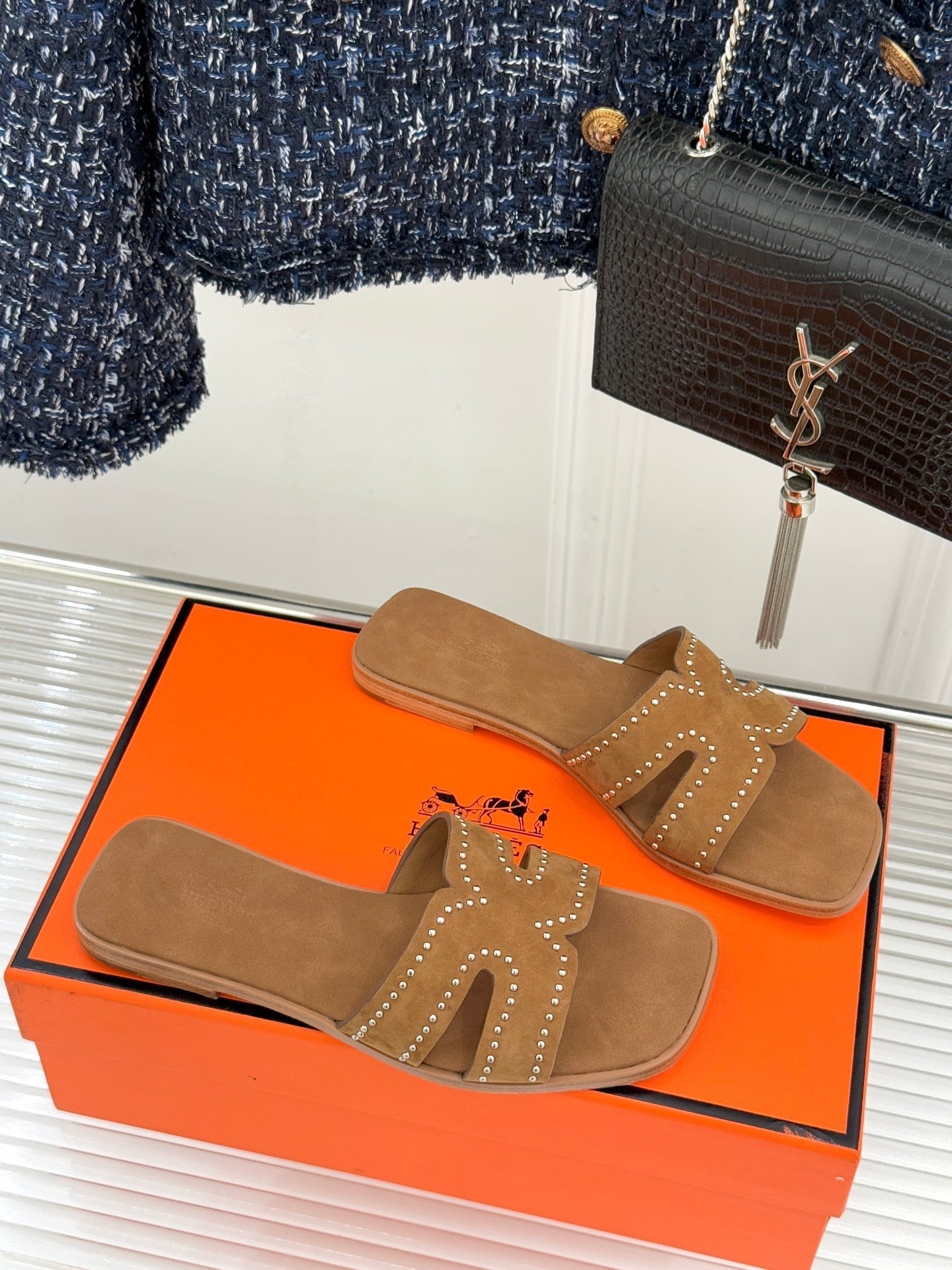 HM 26ss Flat Slippers Brown Suede 642830