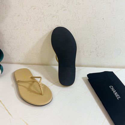 Chanel 2026 Flip-Flops With Gold Hardware Lambskin 779516