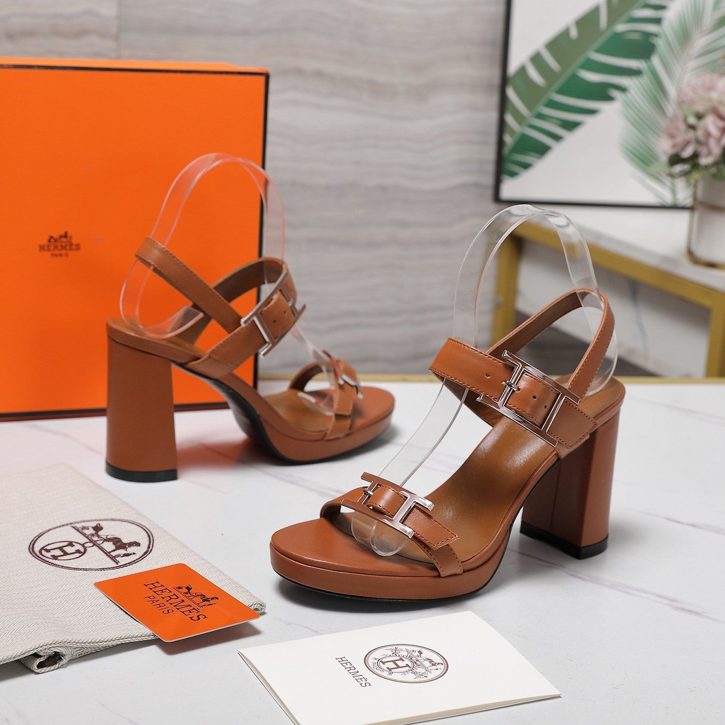 HM 26ss Platform High-Heeled Sandals Sheepskin 601216