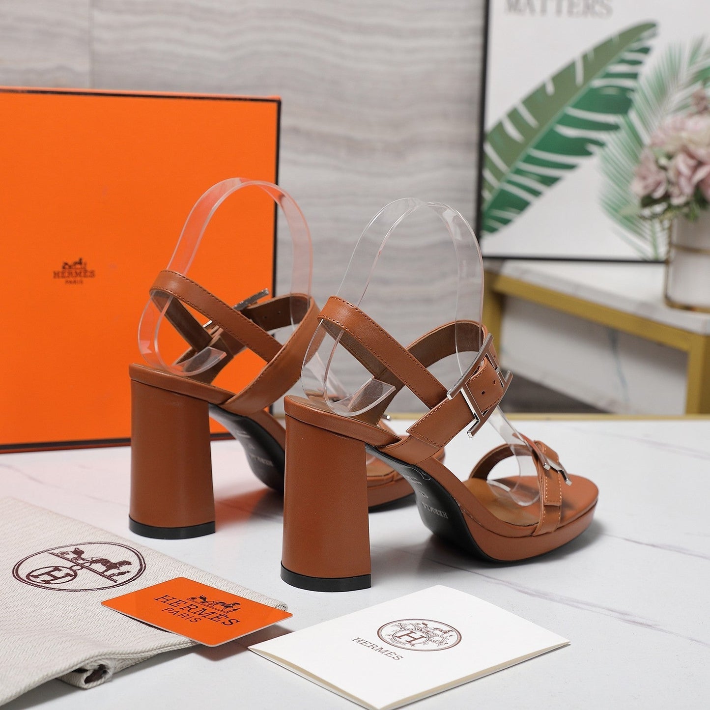 HM 26ss Platform High-Heeled Sandals Sheepskin 601216