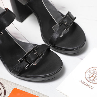 HM 26ss Platform High-Heeled Sandals Black Sheepskin 601217
