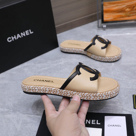 Chanel 2026 Slippers Beige Sheepskin 758401