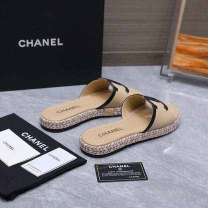 Chanel 2026 Slippers Beige Sheepskin 758401