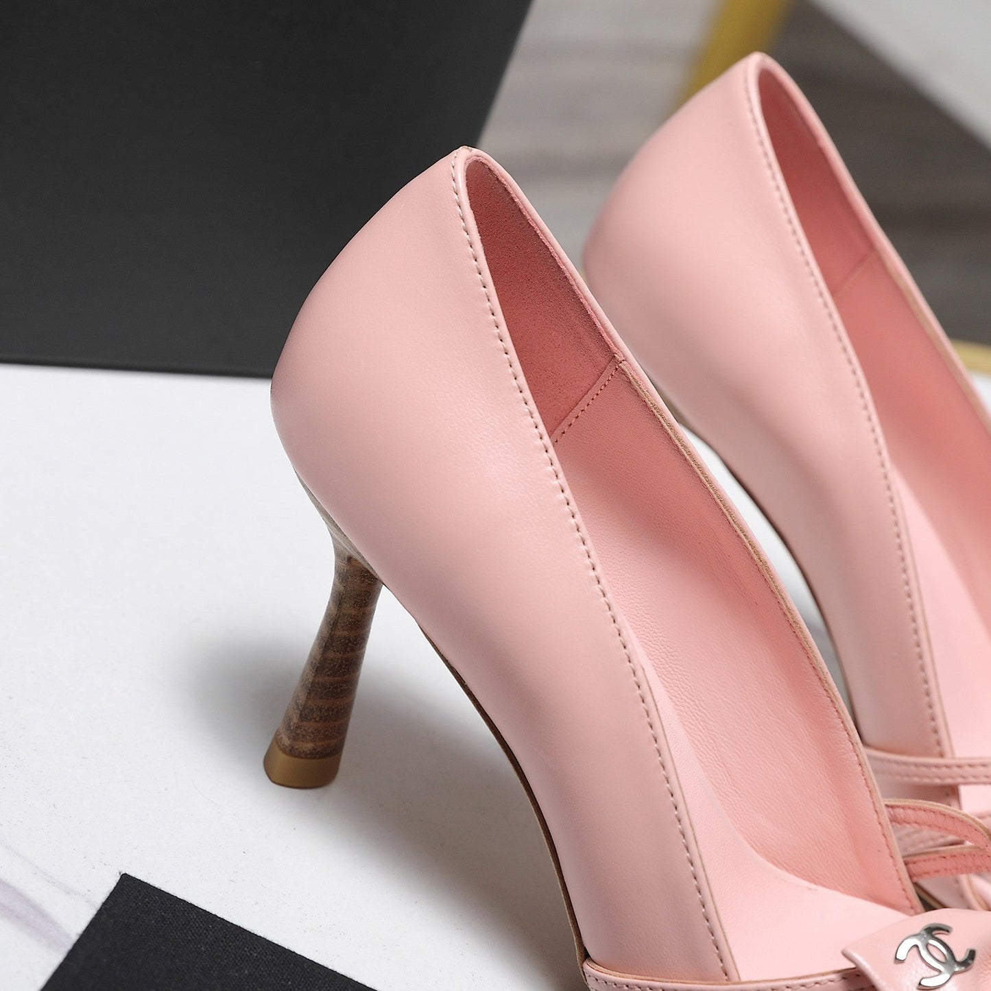 Chanel 2026 Bow Strappy High-Heeled Peep Toe Sandals Pink Cowhide 758433