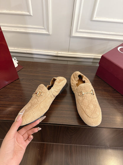 GG 26SS Loafers Beige Monogram Suede Leather 645961