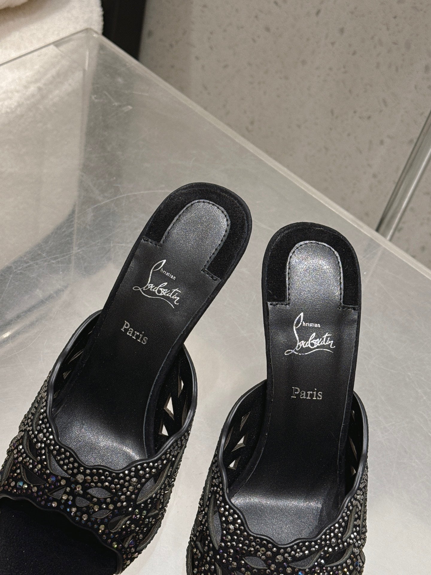 CL 26SS High-Heeled Slippers 100 Black Suede Sheepskin 636694
