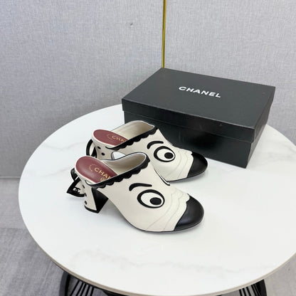 Chanel 2026 Mule 95mm White and Black Lambskin 904537